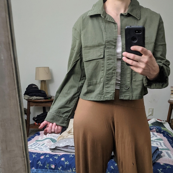 Express cropped oversize jacket. - Picture 8 of 8